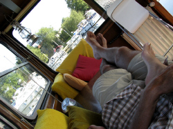 aug-22.jpg (156953 Byte)